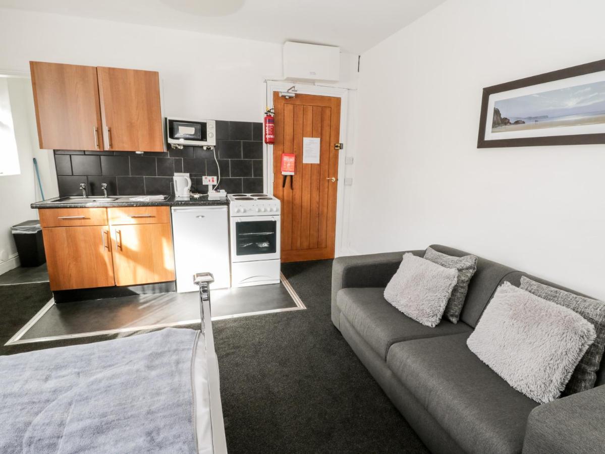 Mowbray 7 Apartment Bridlington Bagian luar foto